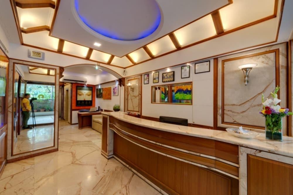 Regal Enclave Hotel Mumbai Ngoại thất bức ảnh