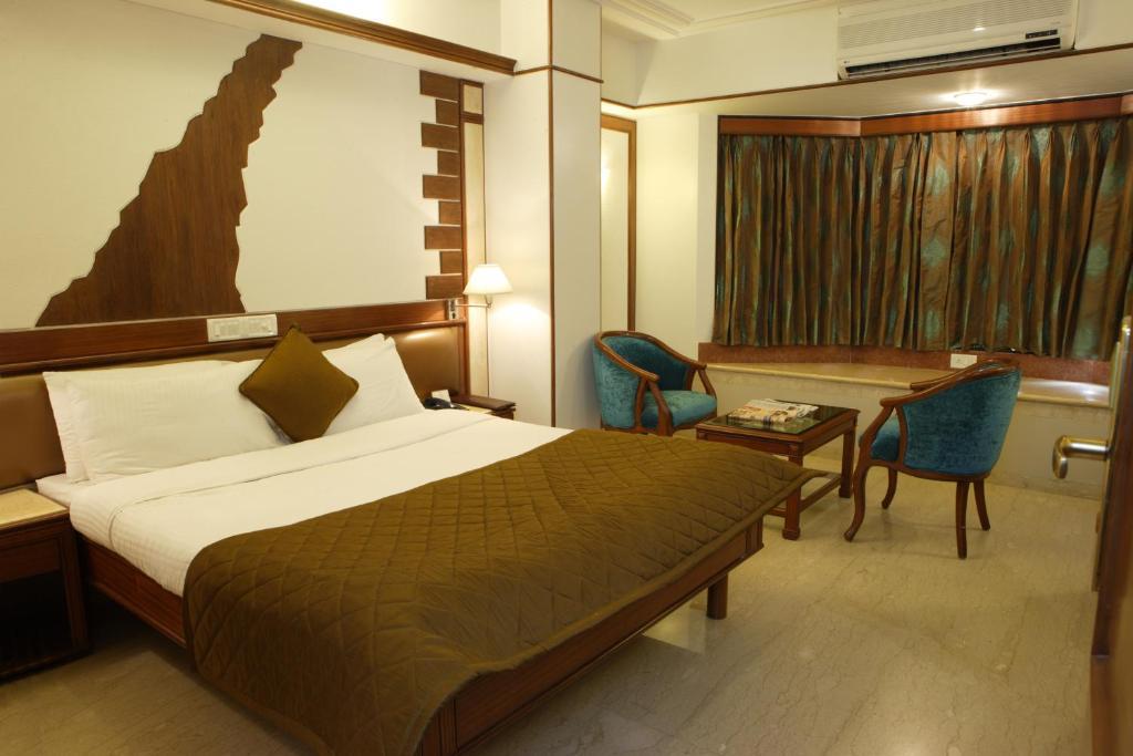 Regal Enclave Hotel Mumbai Phòng bức ảnh