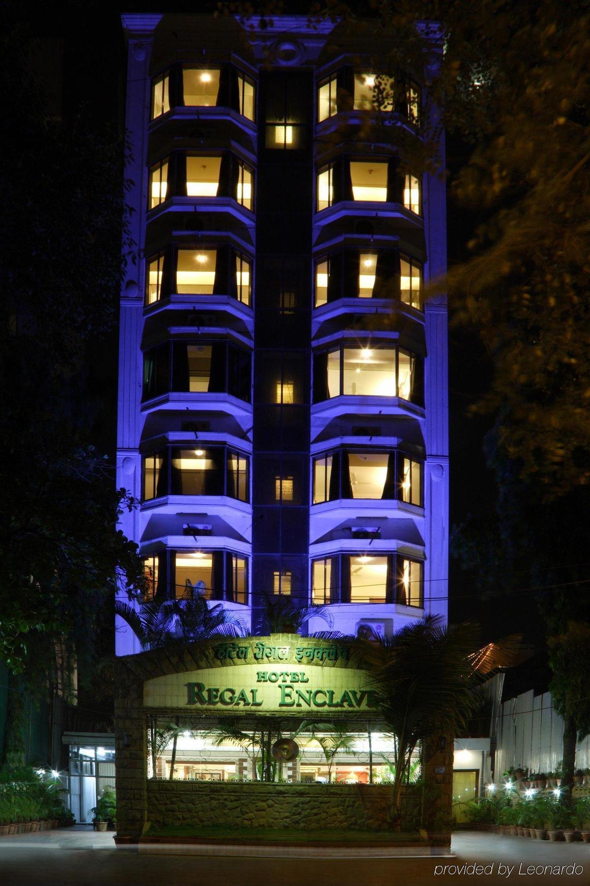 Regal Enclave Hotel Mumbai Ngoại thất bức ảnh